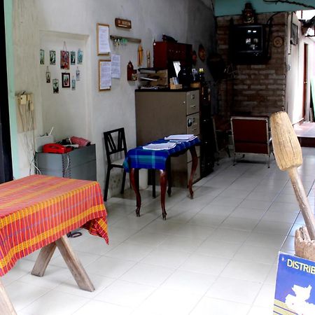 Ximenas Guest House سان سلفادور المظهر الخارجي الصورة
